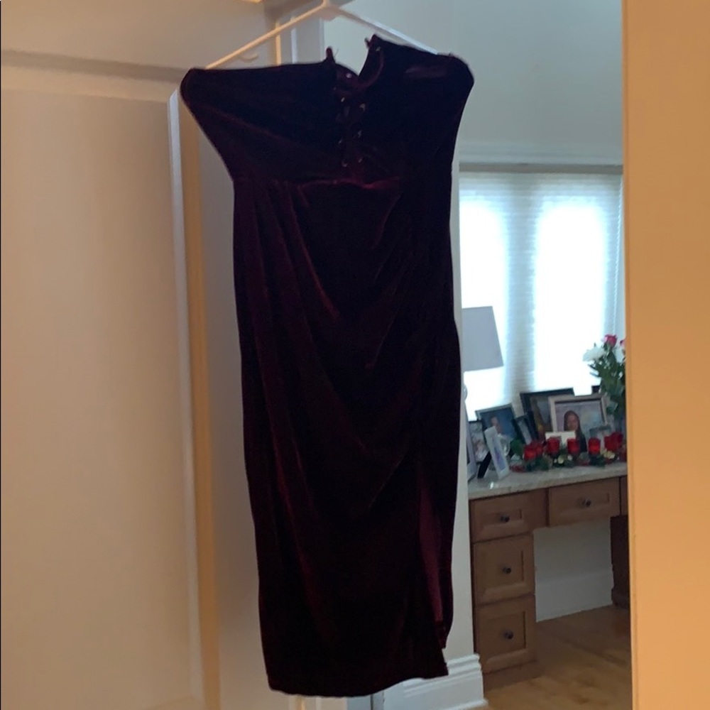 Sexy lace up wine velvet dress